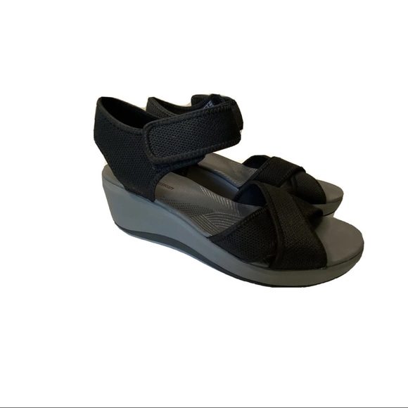 Cloudsteppers by Clarks | Shoes | Clarks Cloudsteppers Cali Skye Womens 9 M  Wedge Strappy Sport Sandal Sho | Poshmark